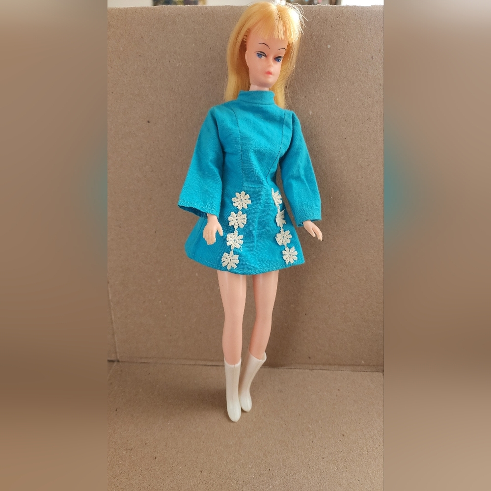 Peggy Ann 11.5" Doll  1960s In Groovy Fashions Dress "Barbie Clone" & Swimsuit